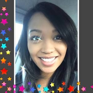 Meet your Posher, Elaine